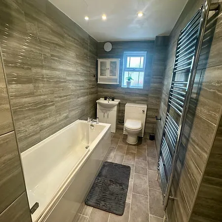 Ultra Modern Totterdown Haven شقة